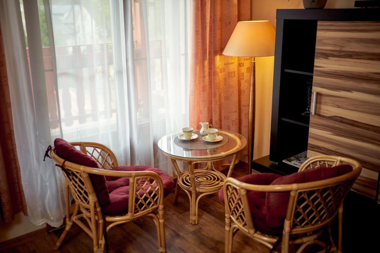 Penzion Na Hradcanech Nové Město nad Metují Extérieur photo