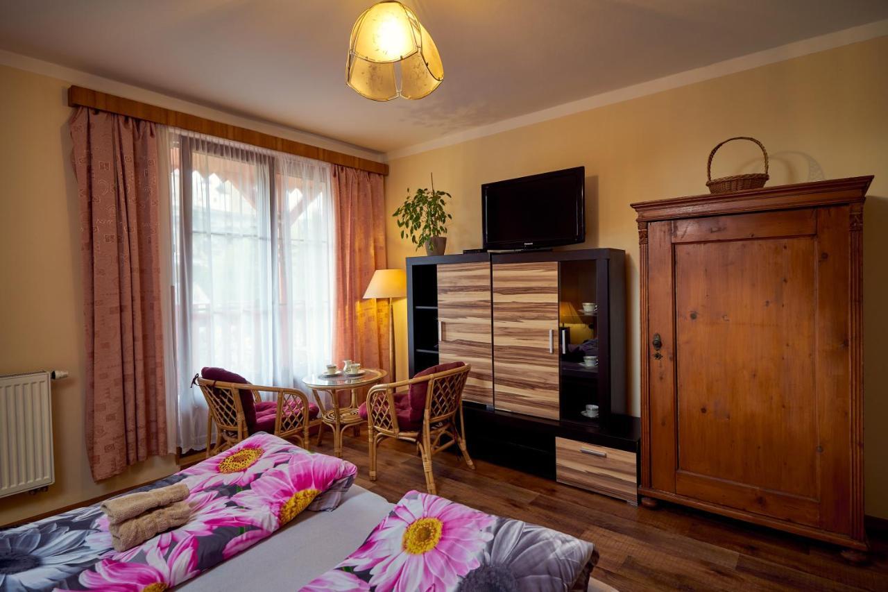 Penzion Na Hradcanech Nové Město nad Metují Extérieur photo