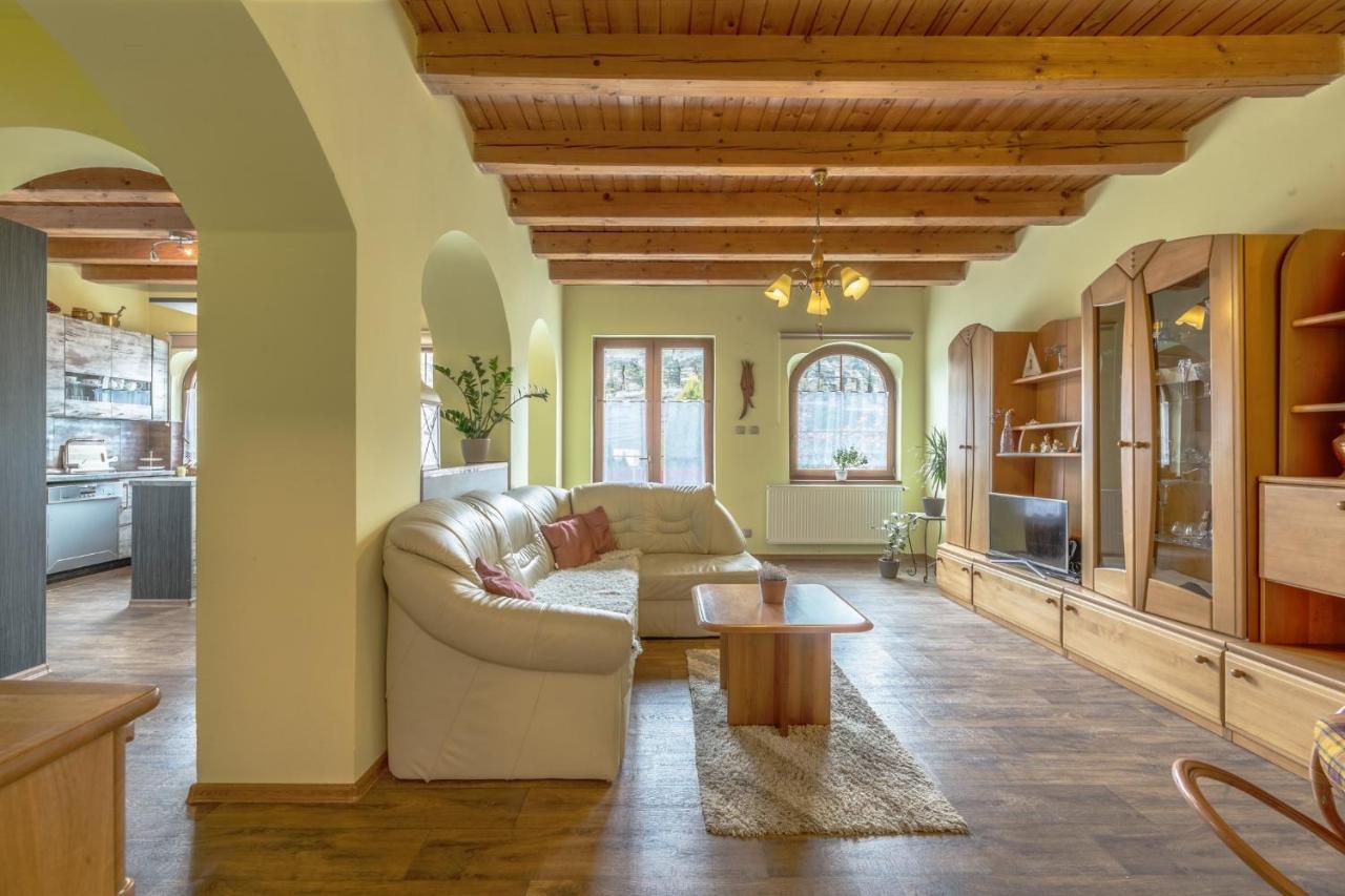 Penzion Na Hradcanech Nové Město nad Metují Extérieur photo