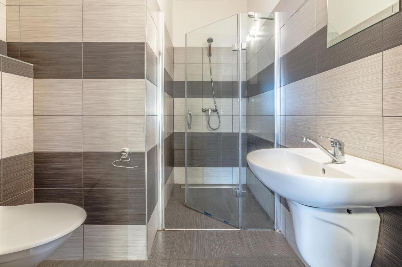 Penzion Na Hradcanech Nové Město nad Metují Extérieur photo