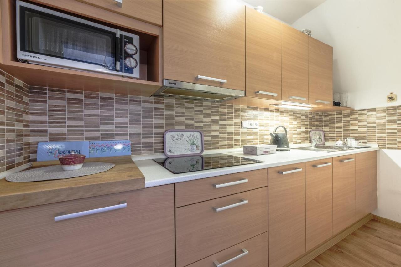 Penzion Na Hradcanech Nové Město nad Metují Extérieur photo